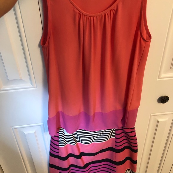 Pencil skirt perfect for work - Picture 2 of 2